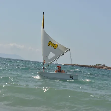Ξενοδοχείο χριστίνα 4*