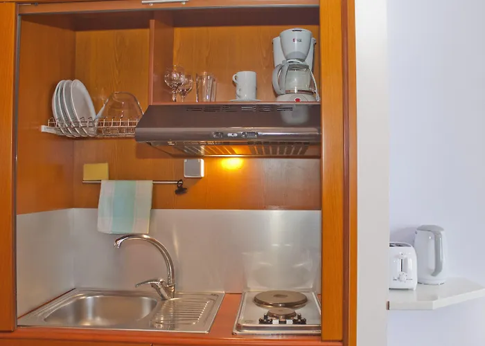 酒店 克里斯蒂娜酒店 4*