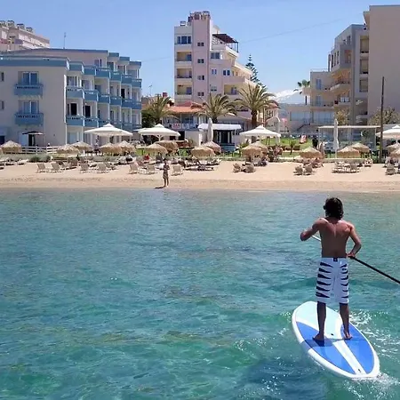 Christina Hotel 4*