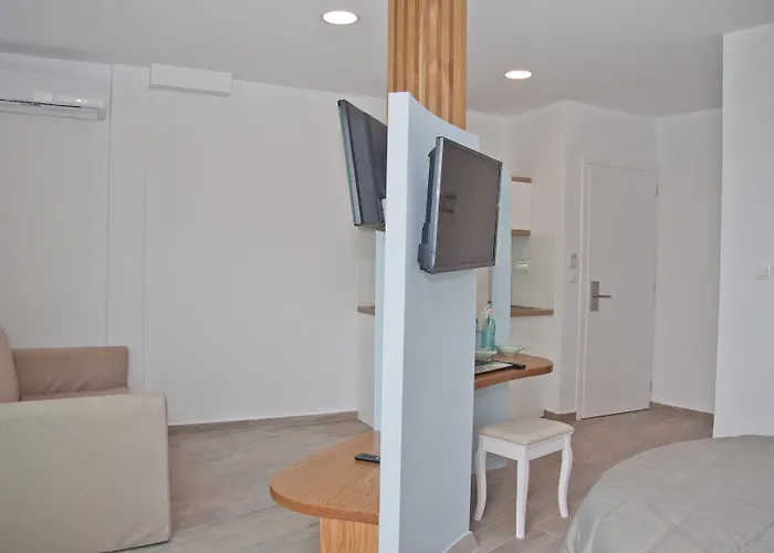 Christina Chania (Crete)